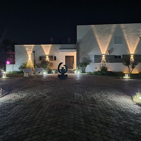 Villa Dar Jamila - Au Coeur De L'Oasis - Gabès Esterno foto