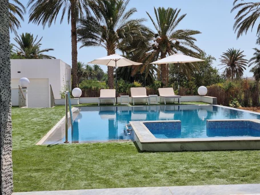Villa Dar Jamila - Au Coeur De L'Oasis - Gabès Esterno foto
